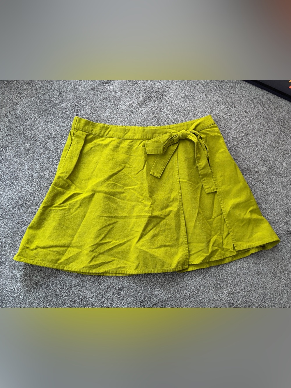 a new day Mini Skirt in Green Size Medium Like New